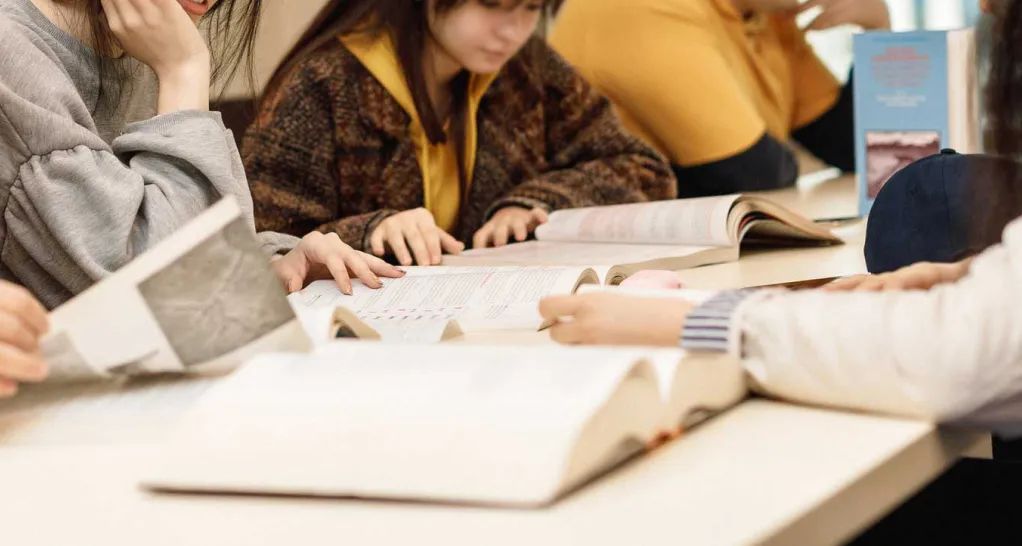 2023-24年中国大陆雅思成绩报告:阅读拨得头筹,口语仍需努力!